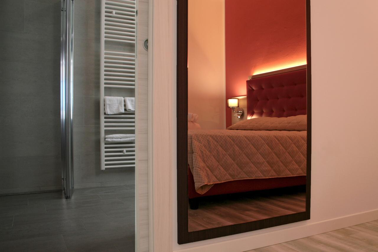 Alma Living Hotel- Al Girarrosto Венцоне Экстерьер фото